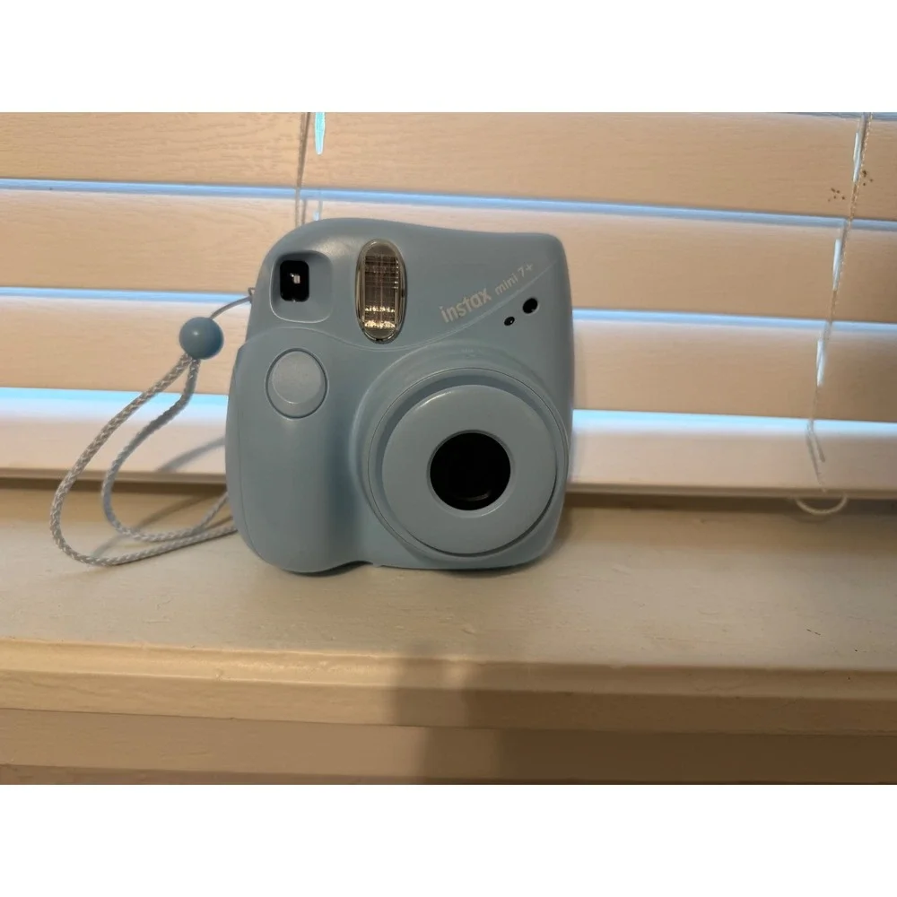 Fujifilm Instax Mini 7+ Instant Film Camera Light Blue Pastel Point and Shoot